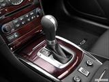  Gear shifter/center console photo